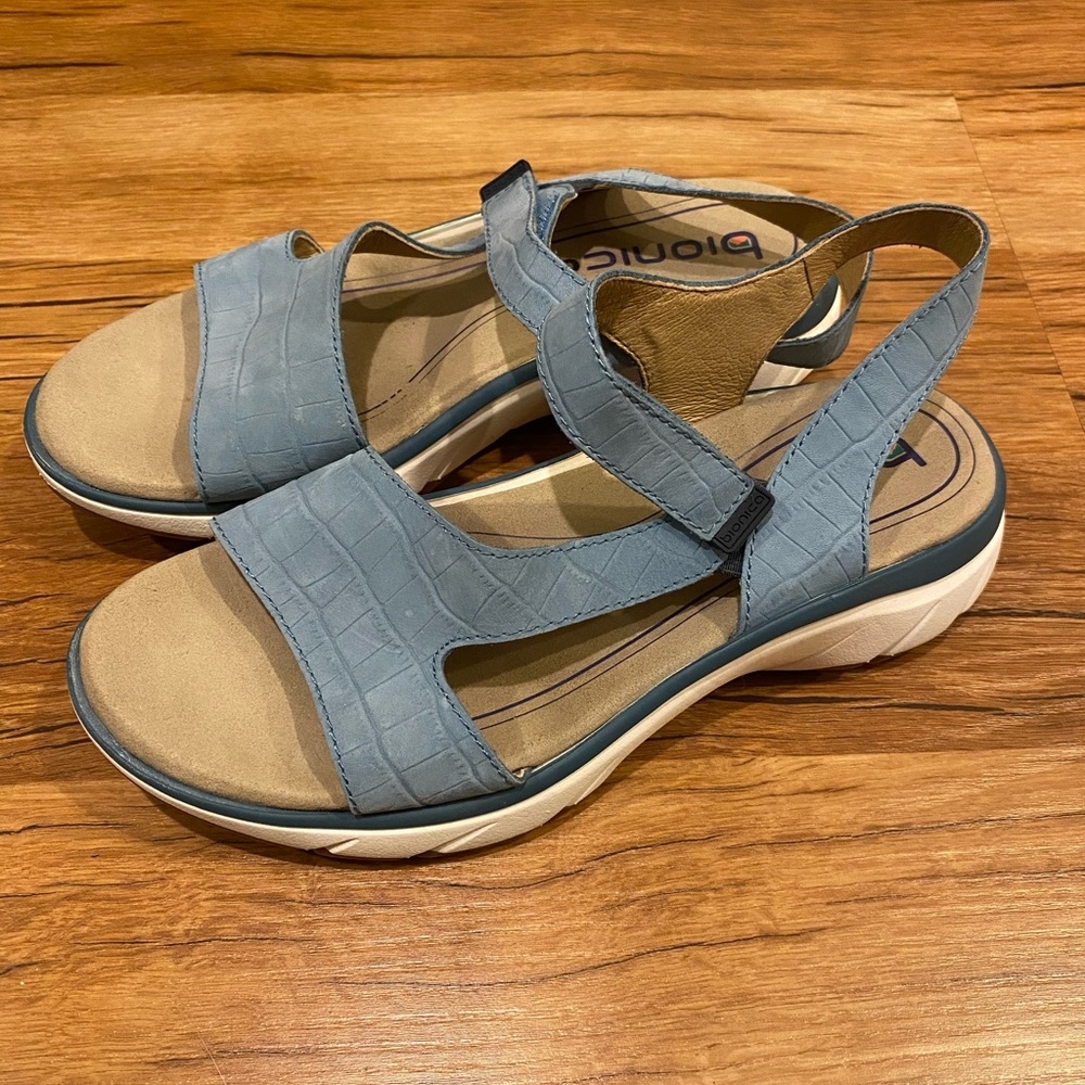 Bionica Ladies woman’s sandals leather blue comfortable